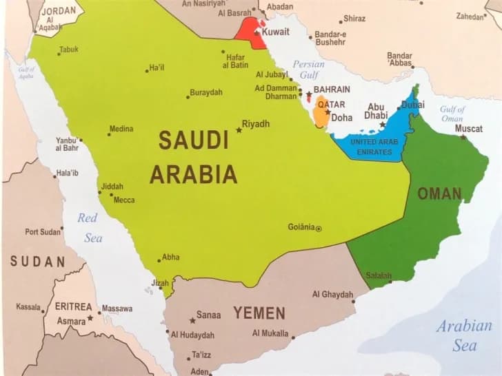 Gdzie leży Katar? Odkryj jego położenie i sąsiednie kraje