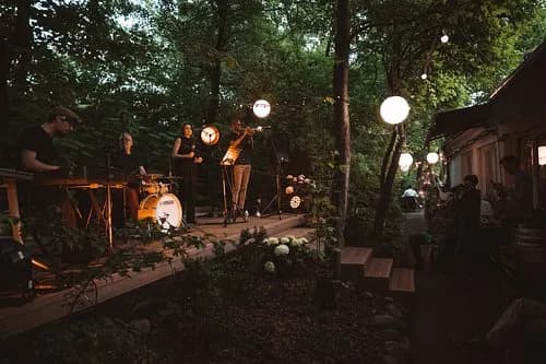 Lokalna atrakcja stolicy: wyjątkowe miejsce na wydarzenia i relaks