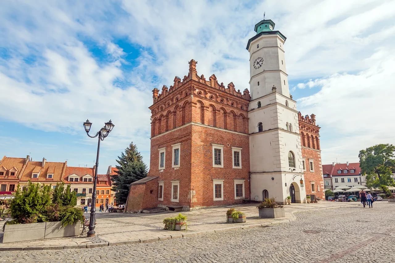 Sandomierz gdzie leży – odkryj jego wyjątkowe położenie w Polsce