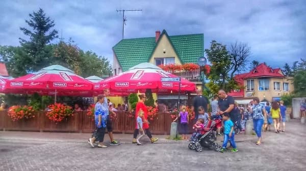 Gdzie zjeść w Rowach? Najlepsze restauracje i lokalne specjały